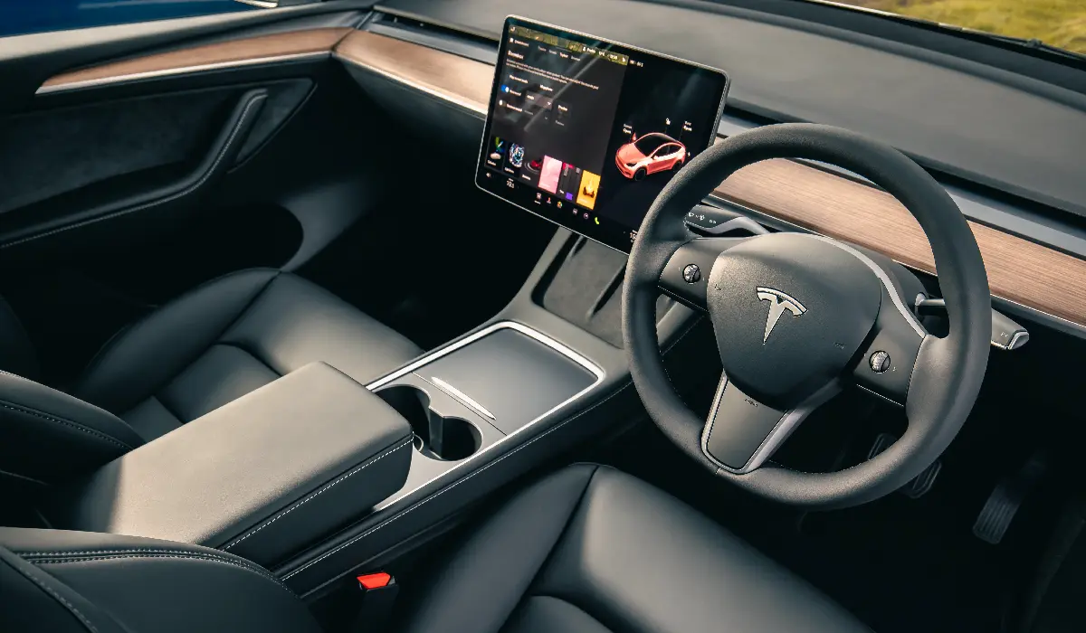 Tesla - Model Y Performance - Car Rentals Near me - Used Cars Near me - Exclusive Concierge Club.webp